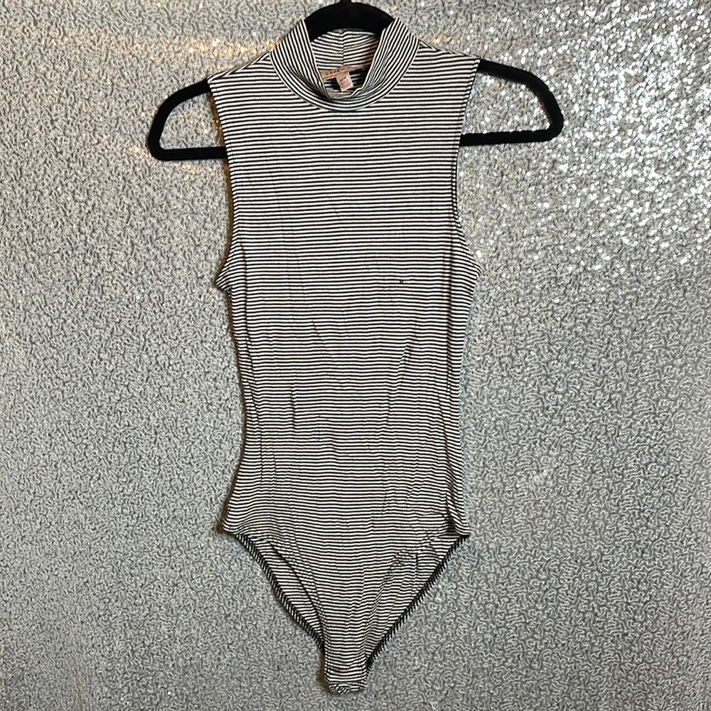 Woman’s body suit - New (cape Juby)